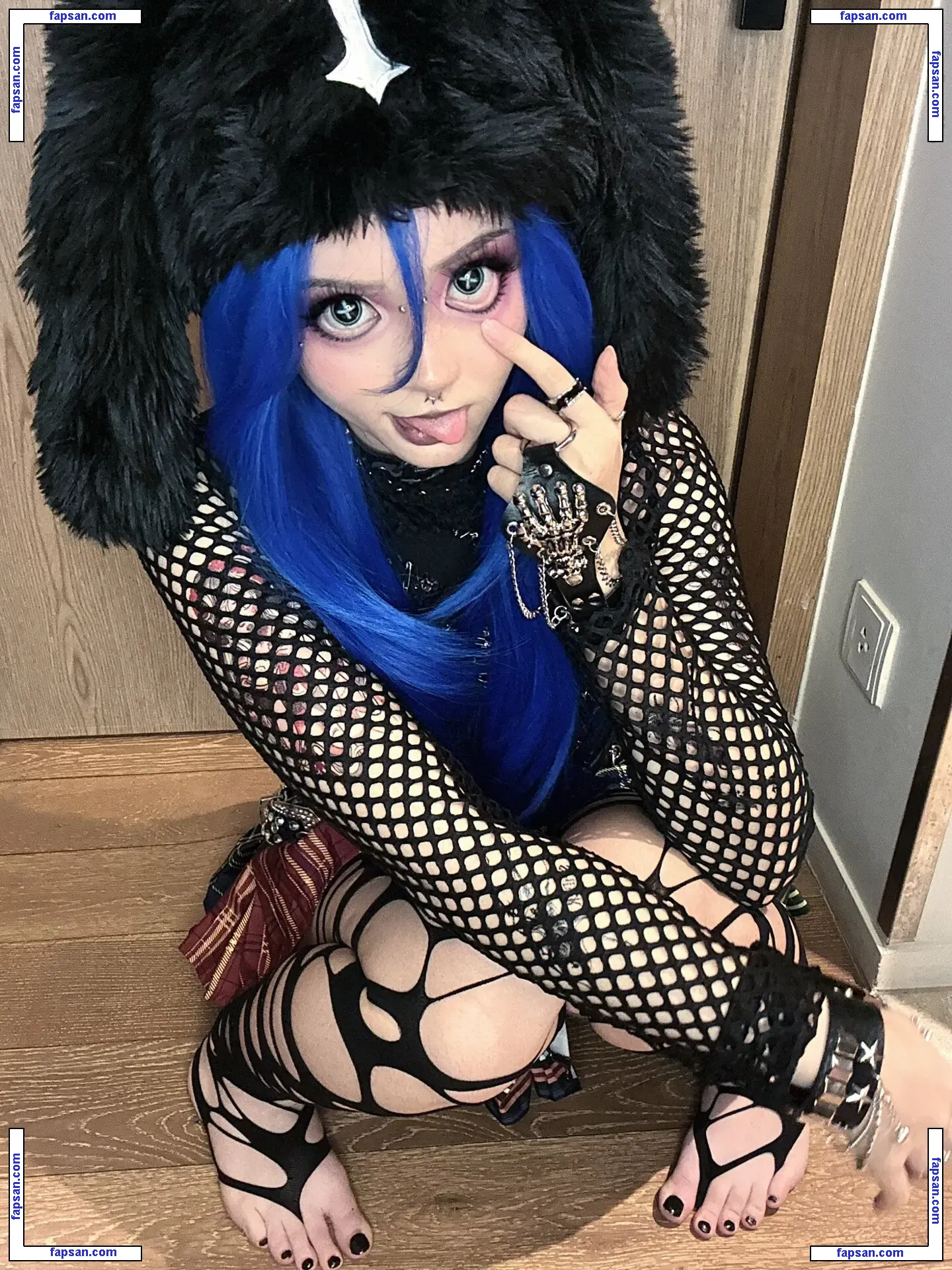 Misty Raines голая фото #0026 с Онлифанс