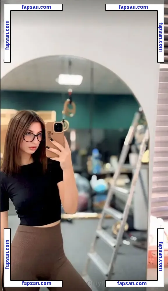 mitsudark nude photo #0037 from OnlyFans