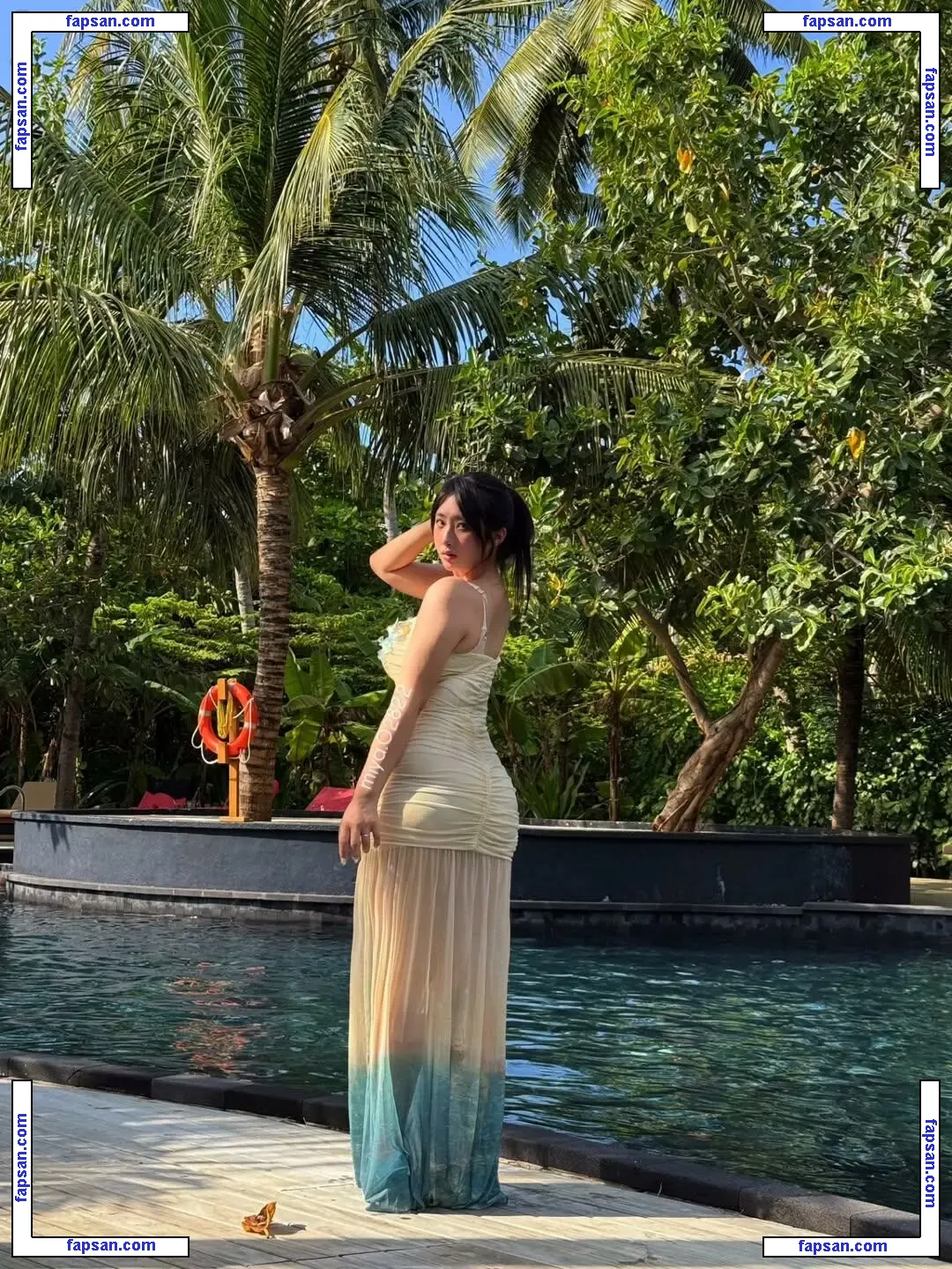 Miya.02822 голая фото #0004 с Онлифанс