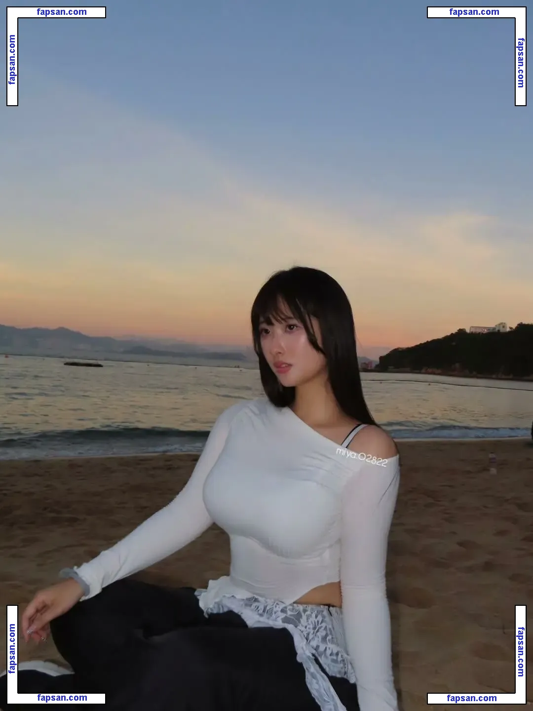 Miya.02822 голая фото #0005 с Онлифанс