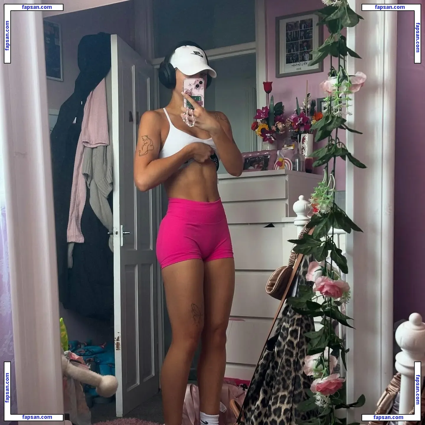mkdobo nude photo #0007 from OnlyFans