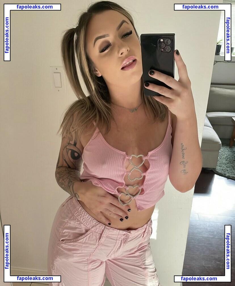 Mkxxxxx / mickikennedy nude photo #0003 from OnlyFans