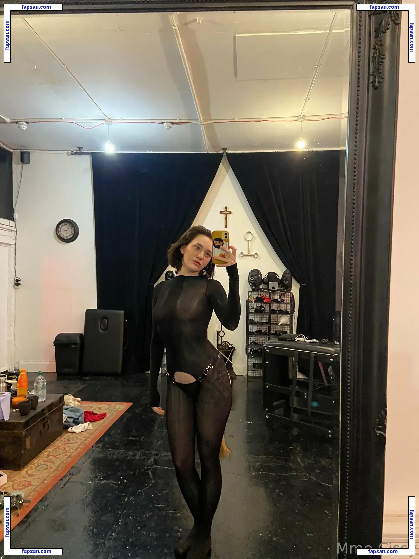 mmecissysubs nude photo #0018 from OnlyFans