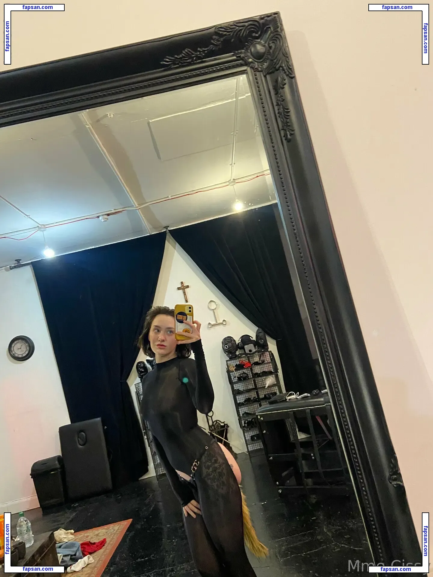 mmecissysubs nude photo #0023 from OnlyFans