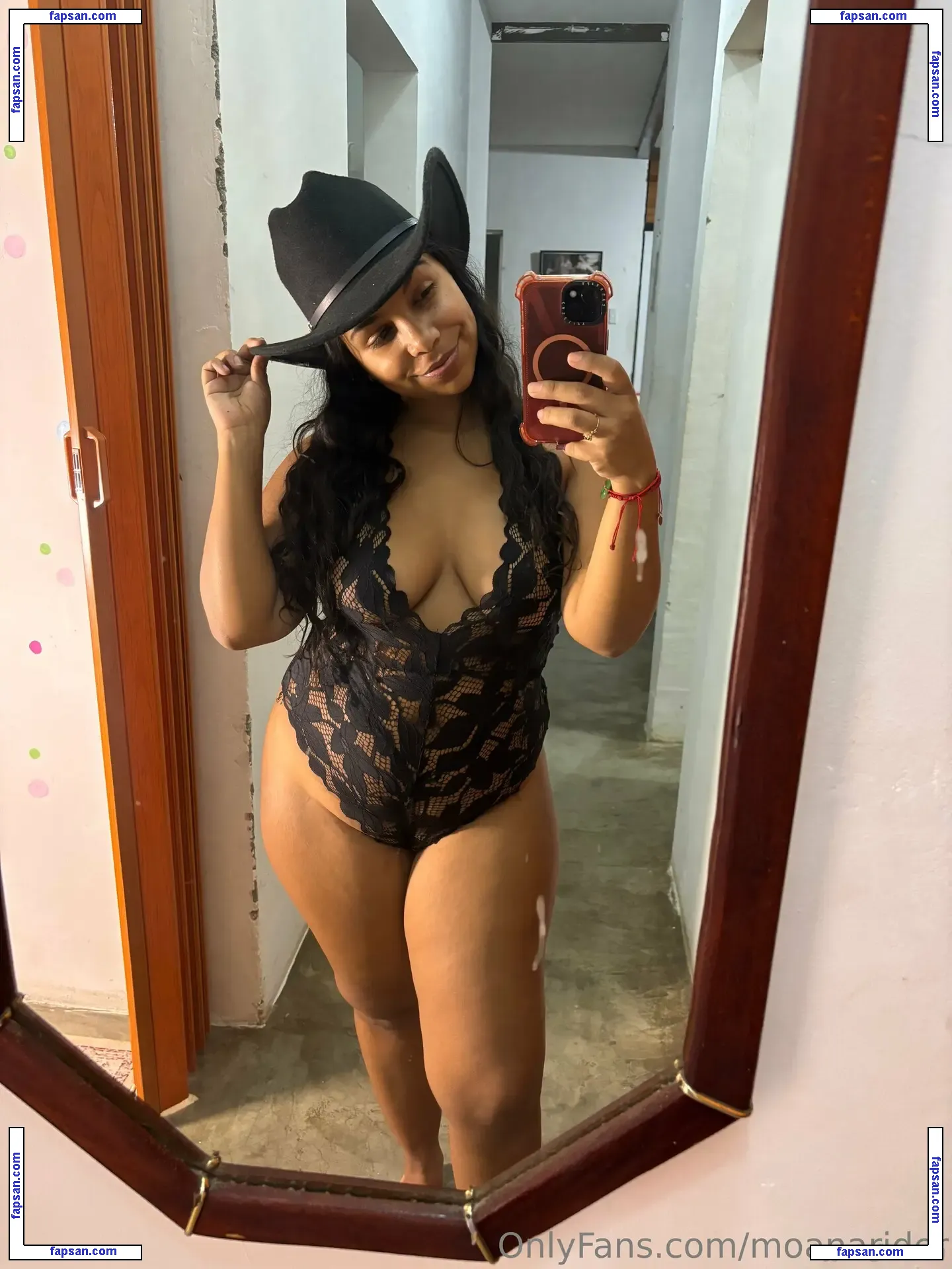 moanarider голая фото #0007 с Онлифанс