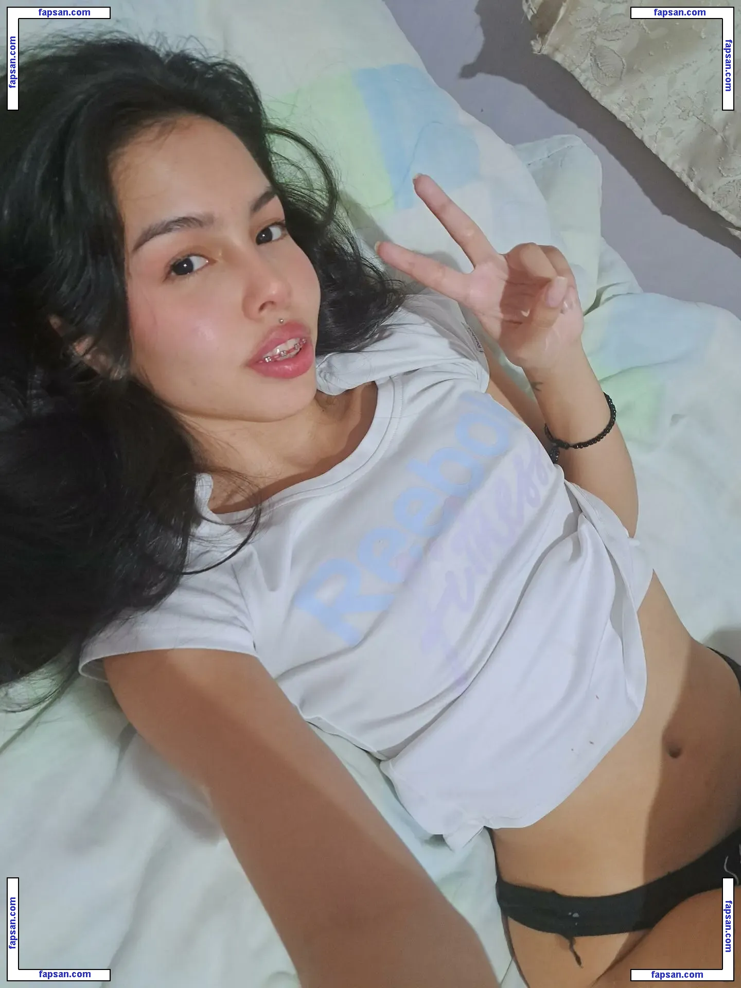 Mochi Hani nude photo #0006 from OnlyFans