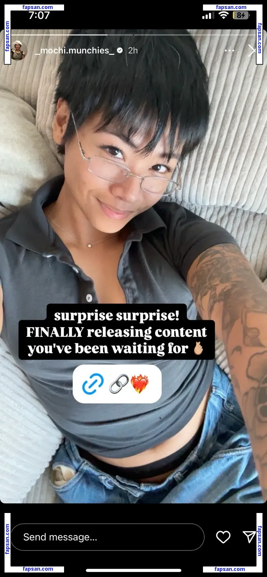 mochimunchies nude photo #0003 from OnlyFans