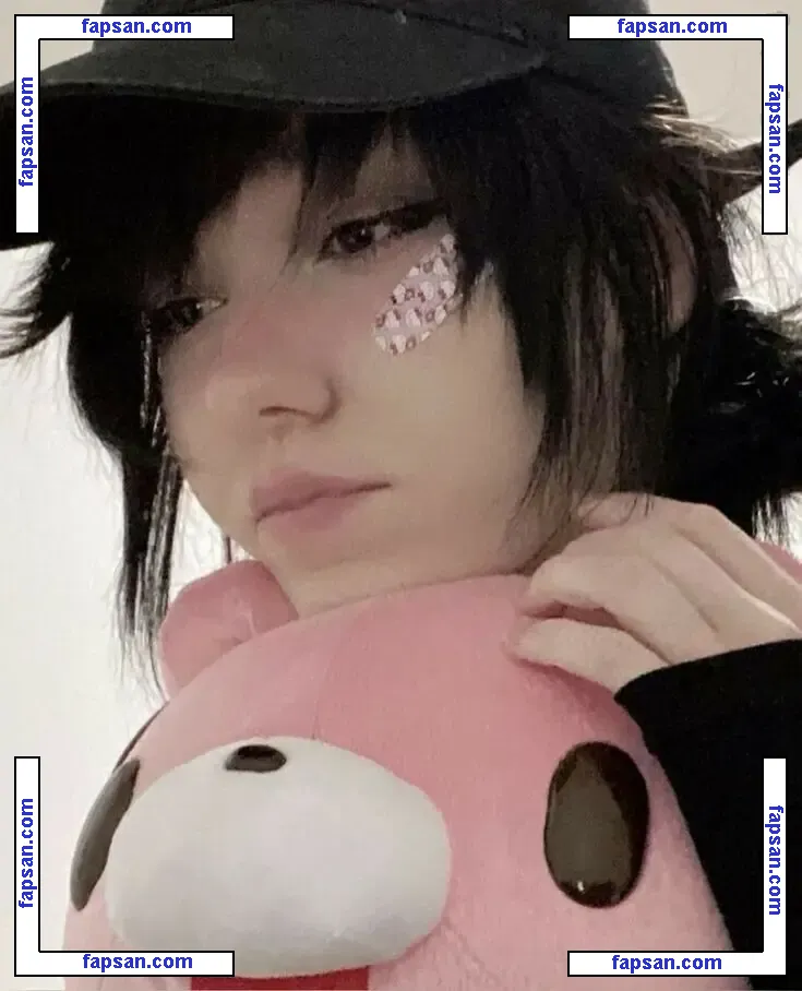 Moeponz голая фото #0004 с Онлифанс