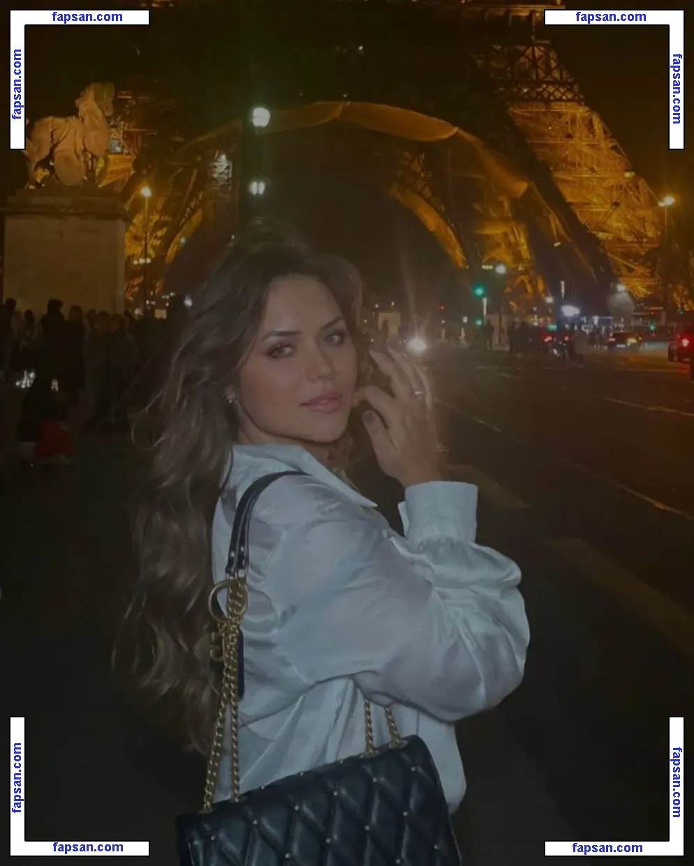 moi.amalia голая фото #0001 с Онлифанс