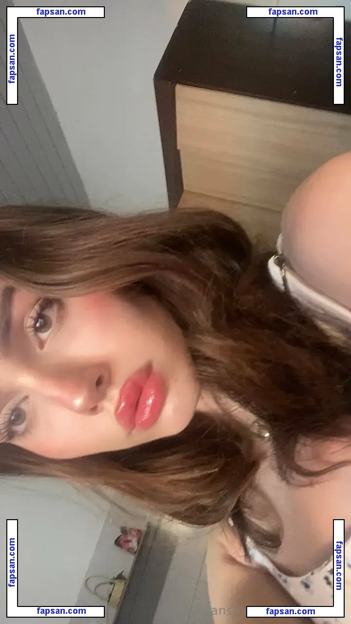 molliesworld nude photo #0003 from OnlyFans