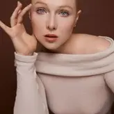 Molly C. Quinn голая #0013