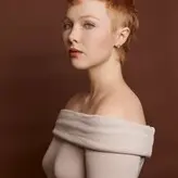 Molly C. Quinn голая #0015