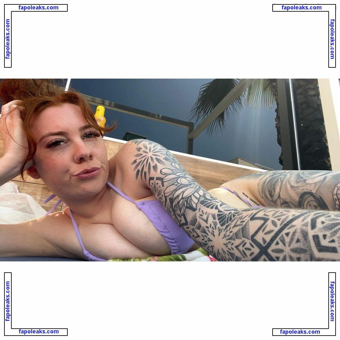 Molly Capper / mollycapper nude photo #0027 from OnlyFans