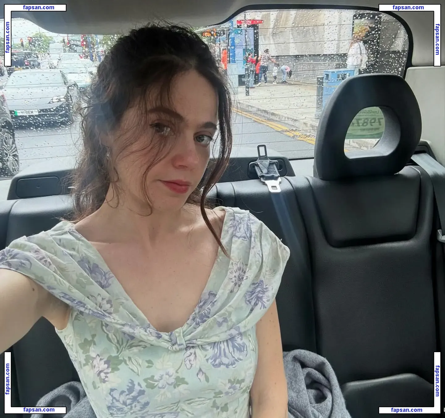 Molly Gordon голая фото #0192 с Онлифанс