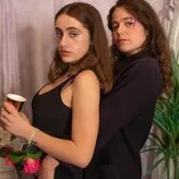 Molly Gordon голая #0050