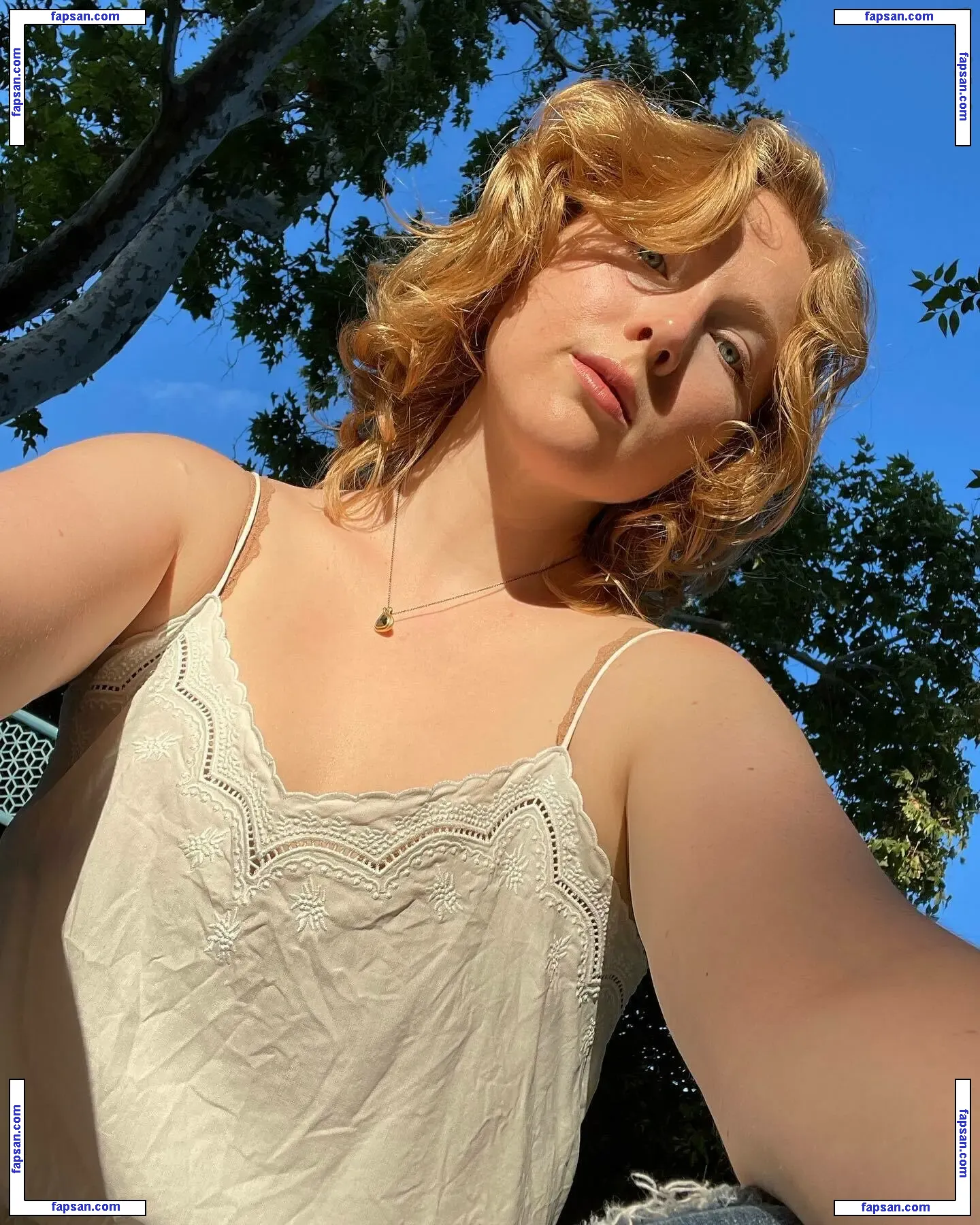 Molly Quinn nude photo #0086 from OnlyFans