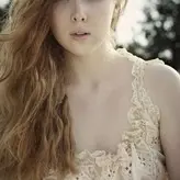 Molly Quinn голая #0020