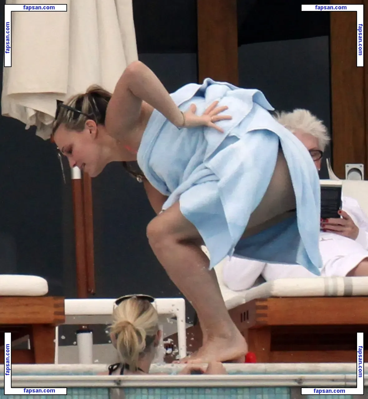 Molly Sims nude photo #0032 from OnlyFans