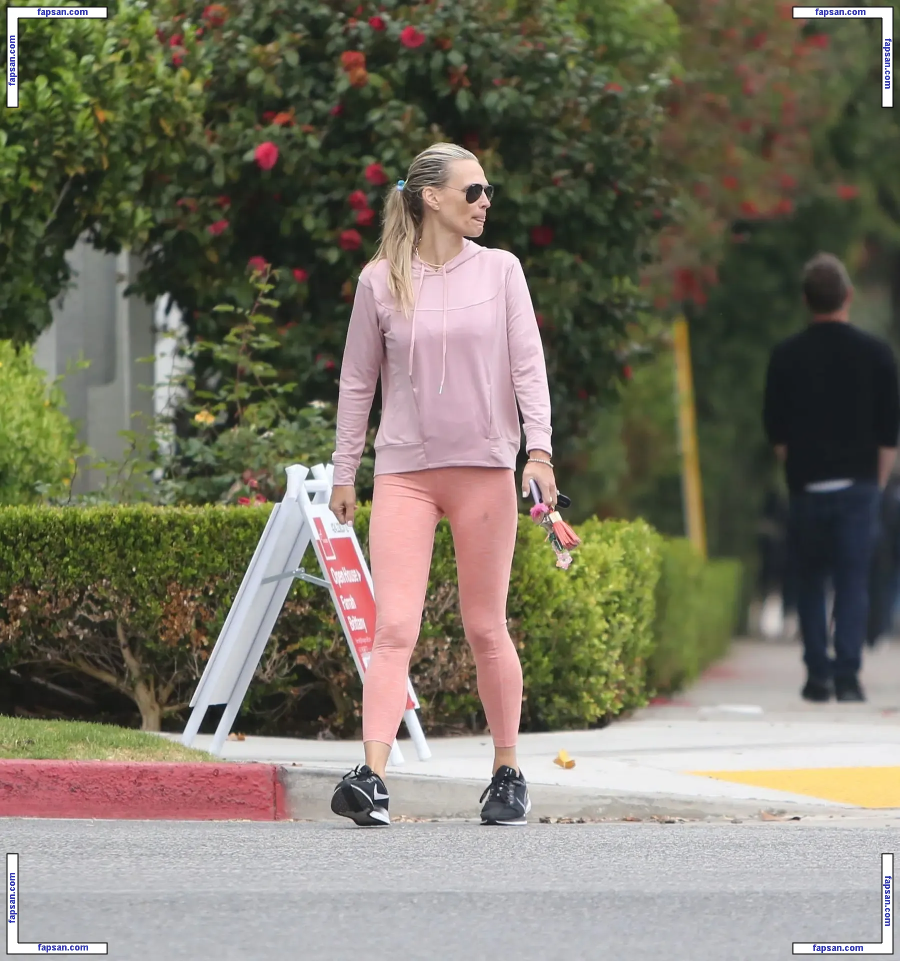 Molly Sims голая фото #0110 с Онлифанс