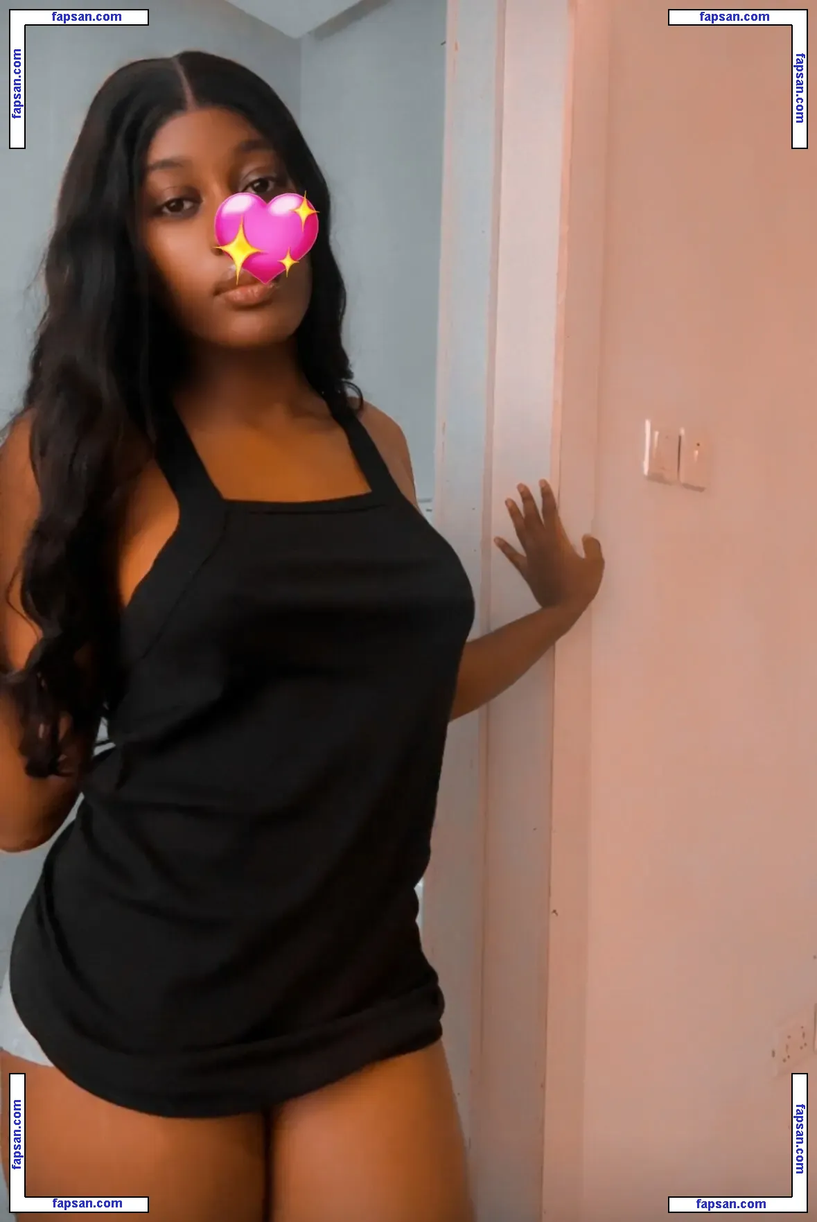 Molly Unruly nude photo #0004 from OnlyFans