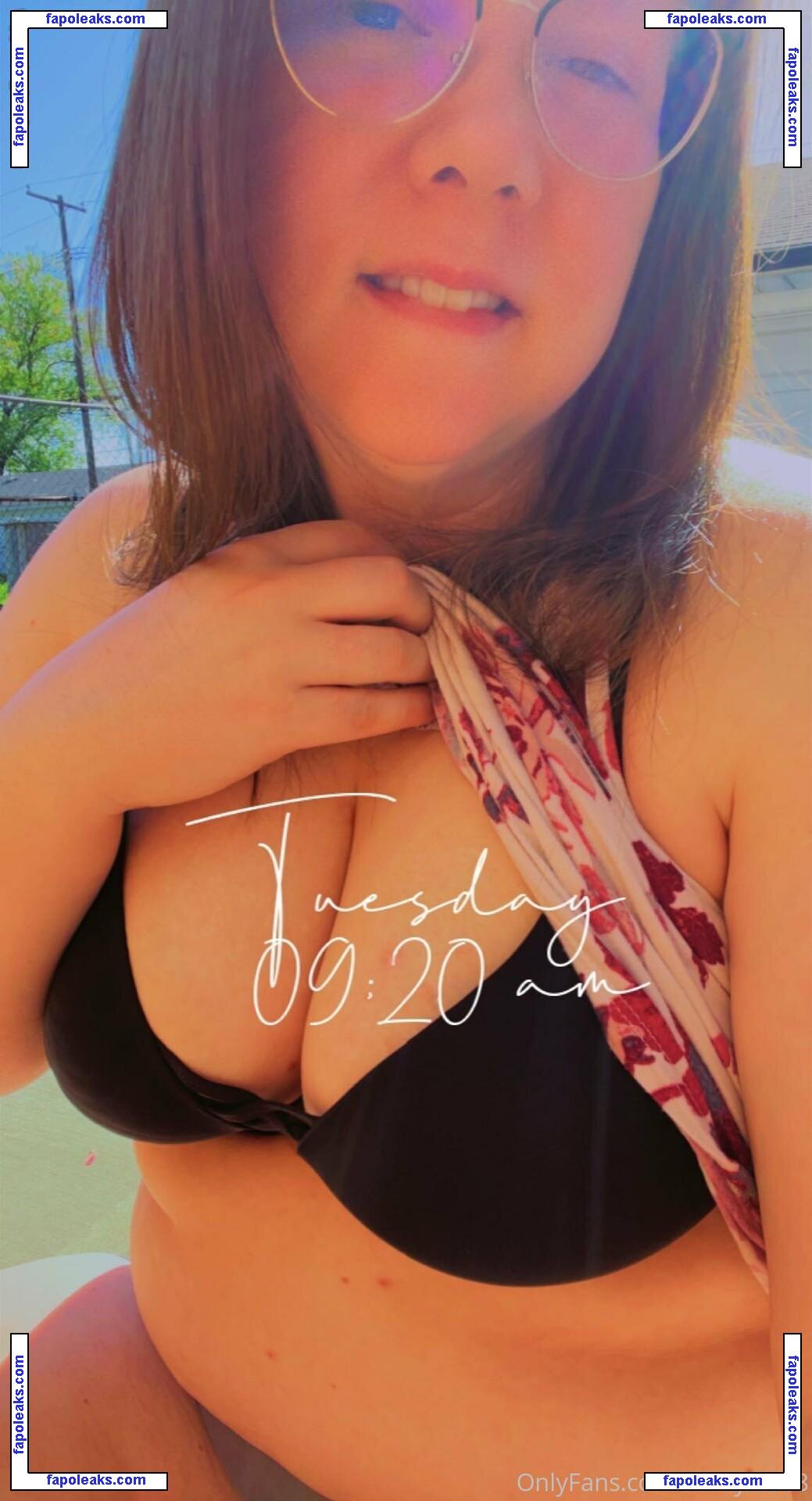 molly4444 / molly__4444 nude photo #0002 from OnlyFans
