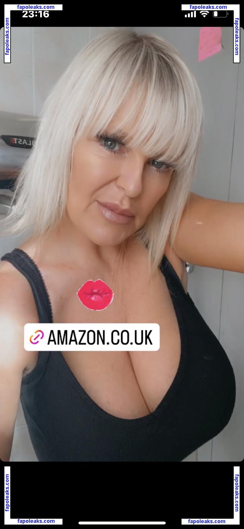 Mollyjfoxx / just_smile_withme_xx nude photo #0040 from OnlyFans