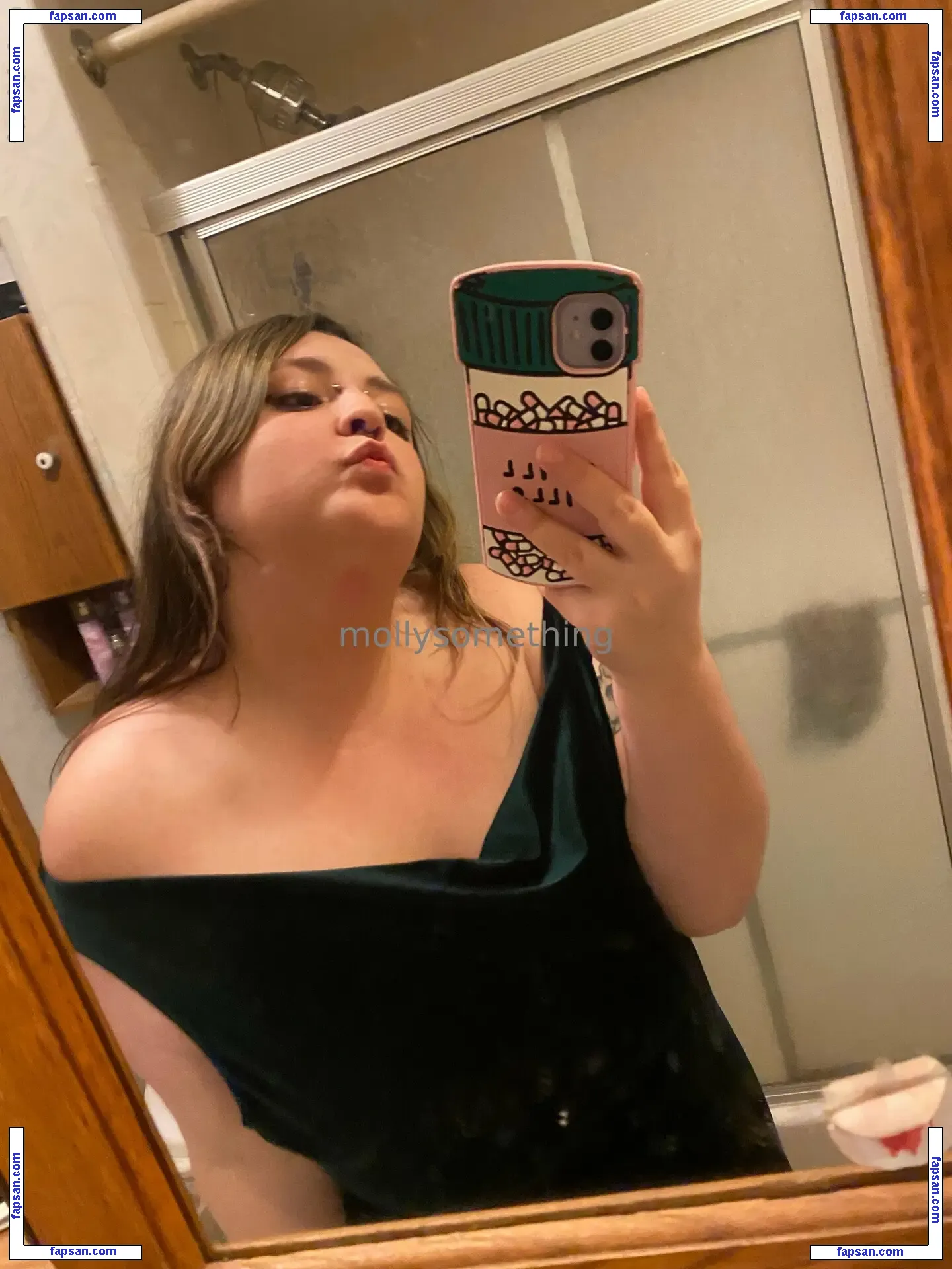mollysomething nude photo #0030 from OnlyFans