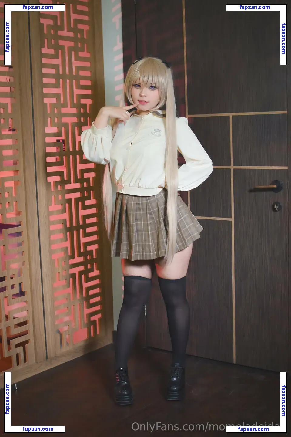 Momoiro Cosplay голая фото #0237 с Онлифанс