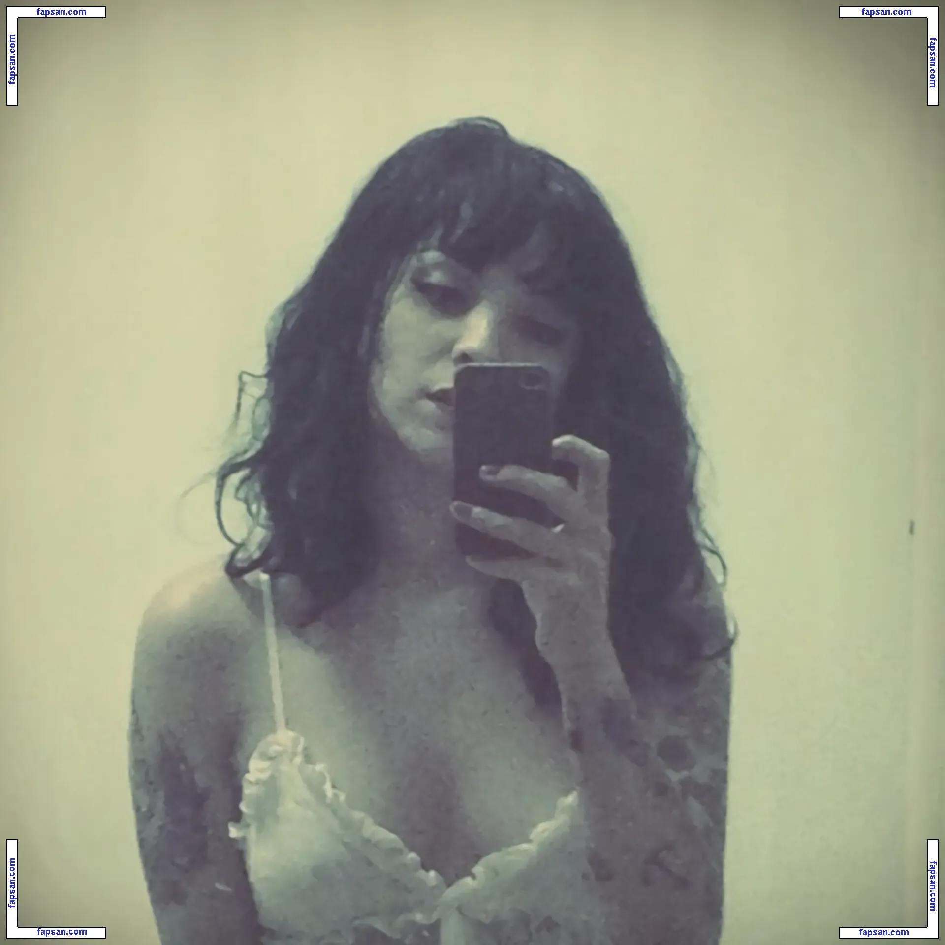 Mon Laferte nude photo #0022 from OnlyFans