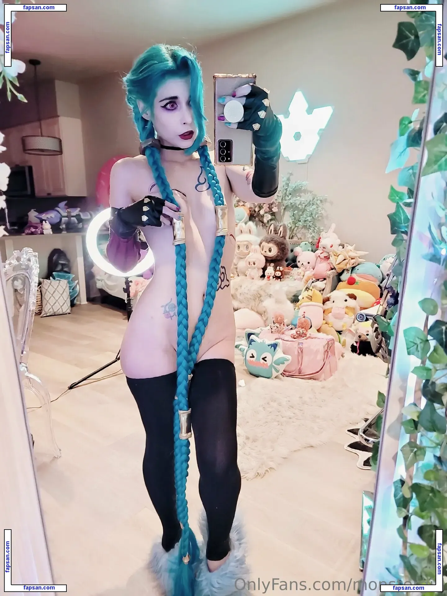 MonsterGirl nude photo #0048 from OnlyFans