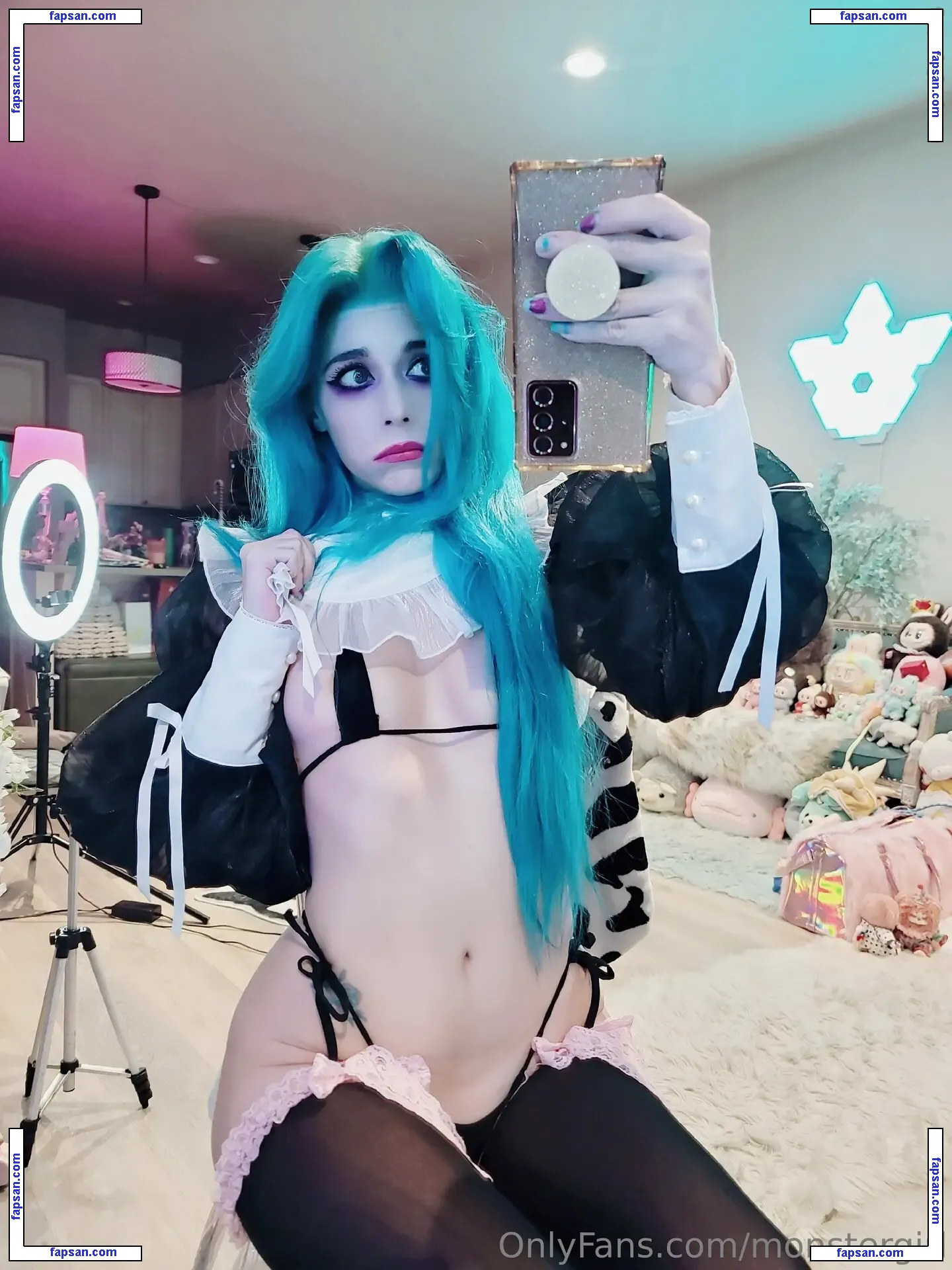 MonsterGirl nude photo #0076 from OnlyFans