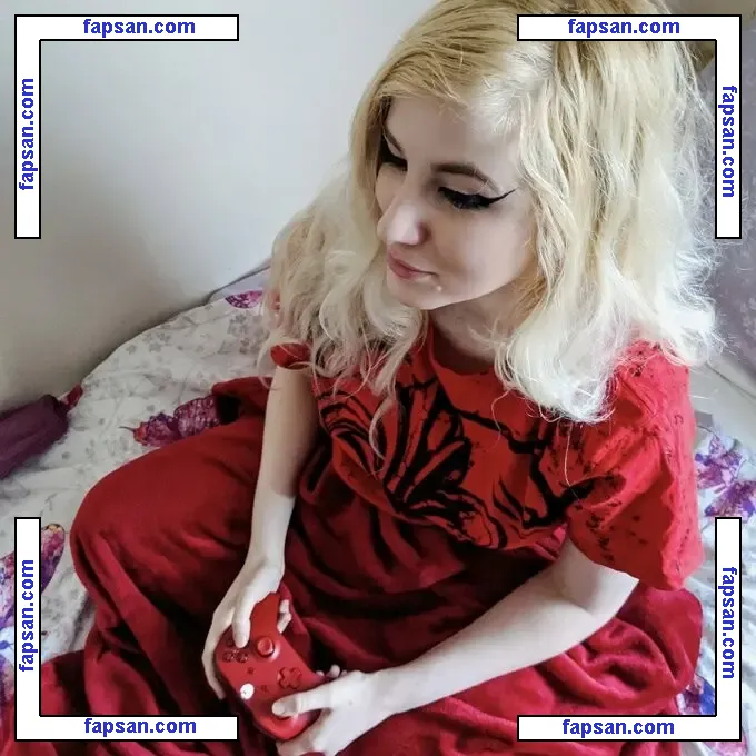 Moon Dragon nude photo #0052 from OnlyFans