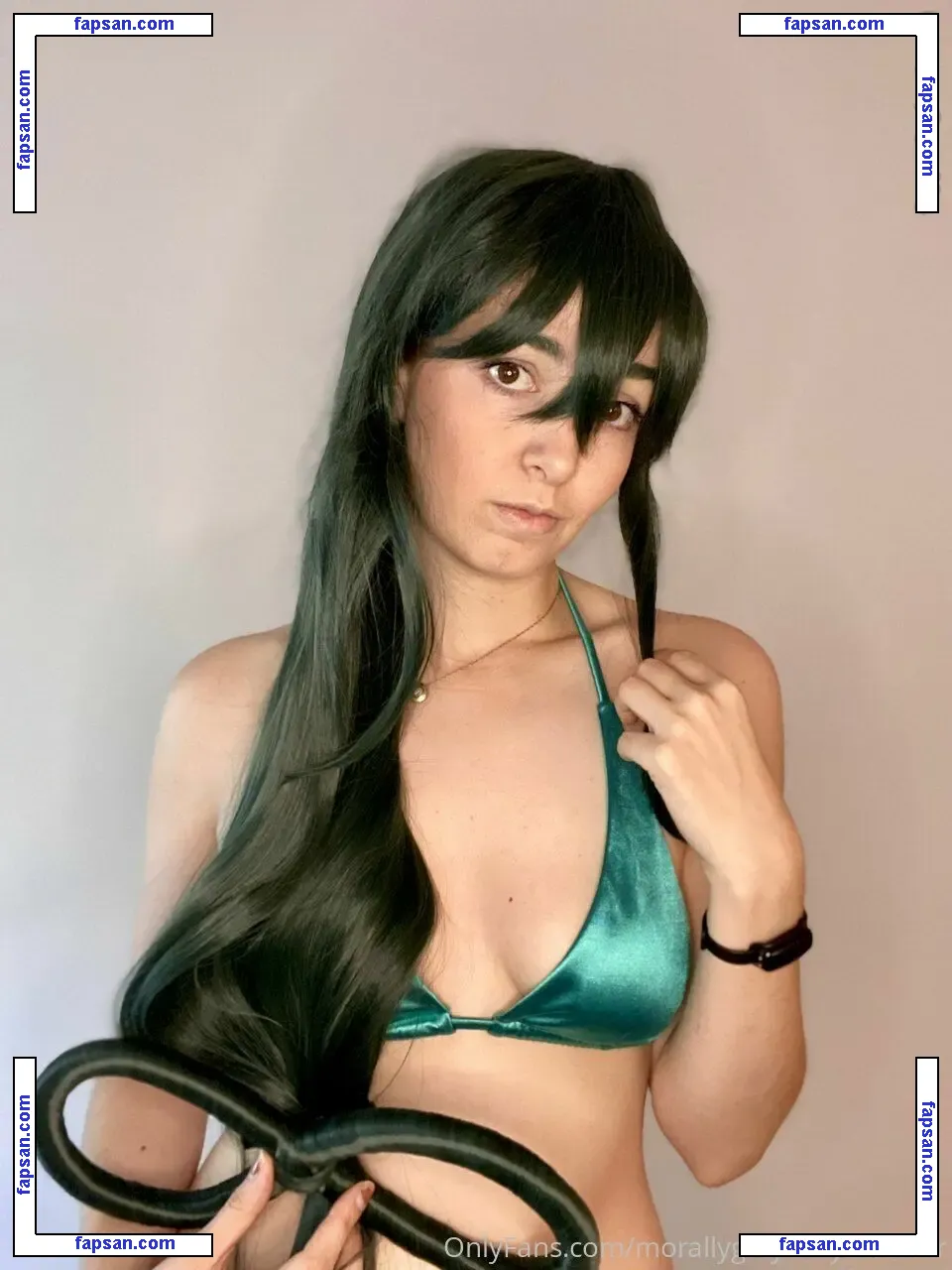 Morallygreyismyfavcolor nude photo #0014 from OnlyFans