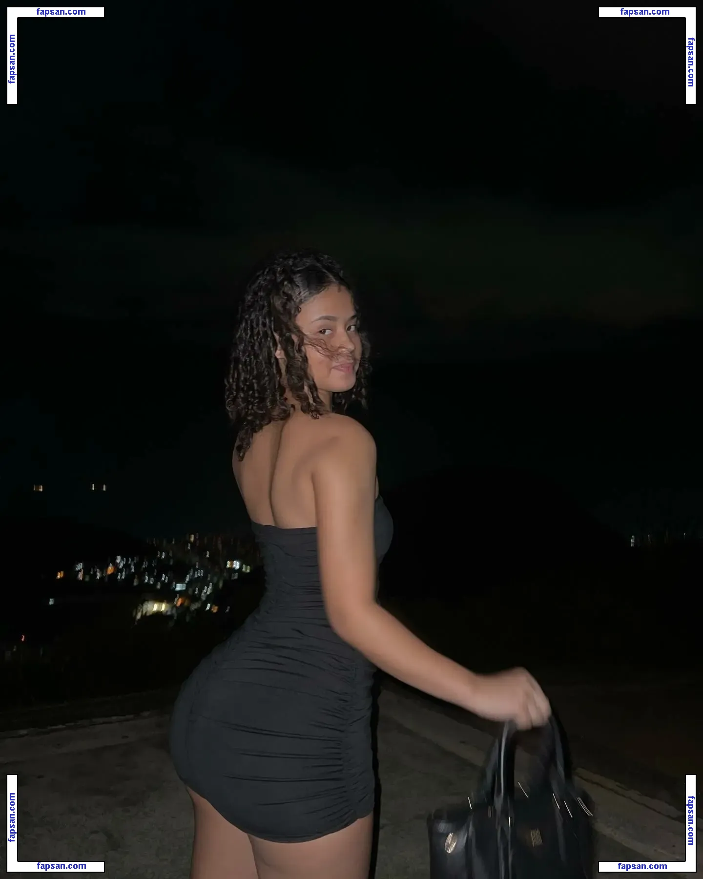 moranguinhohot nude photo #0002 from OnlyFans