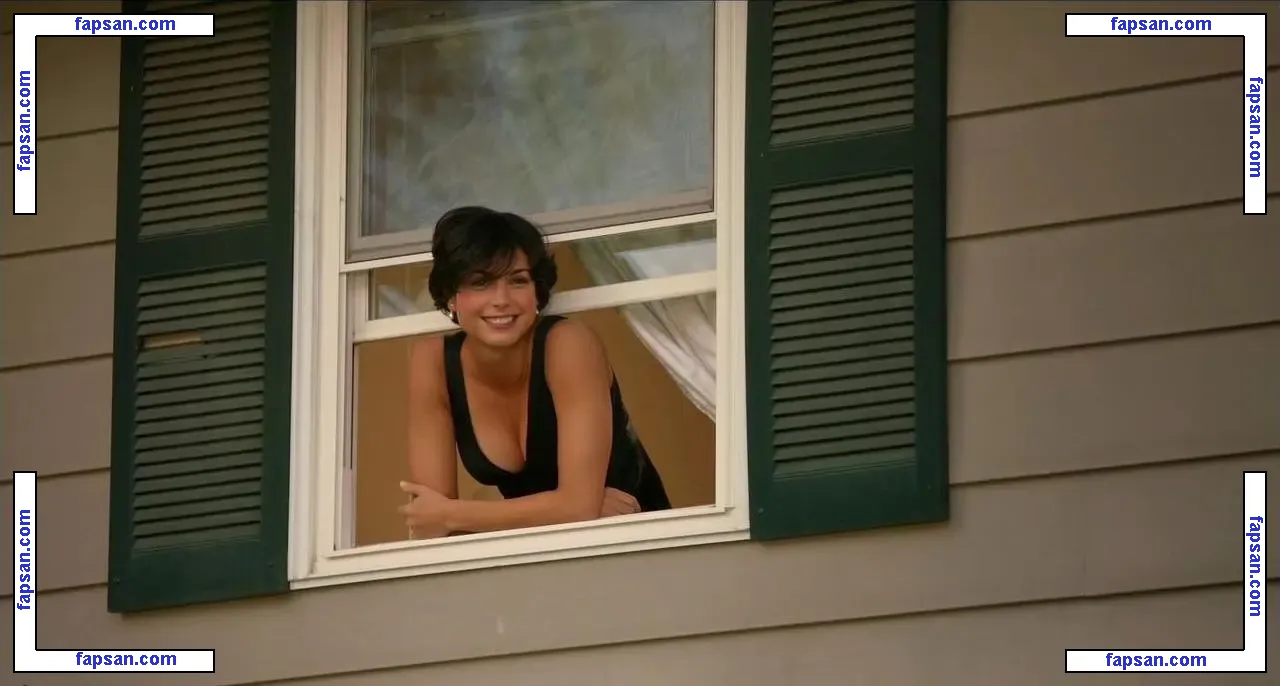 Morena Baccarin голая фото #0217 с Онлифанс