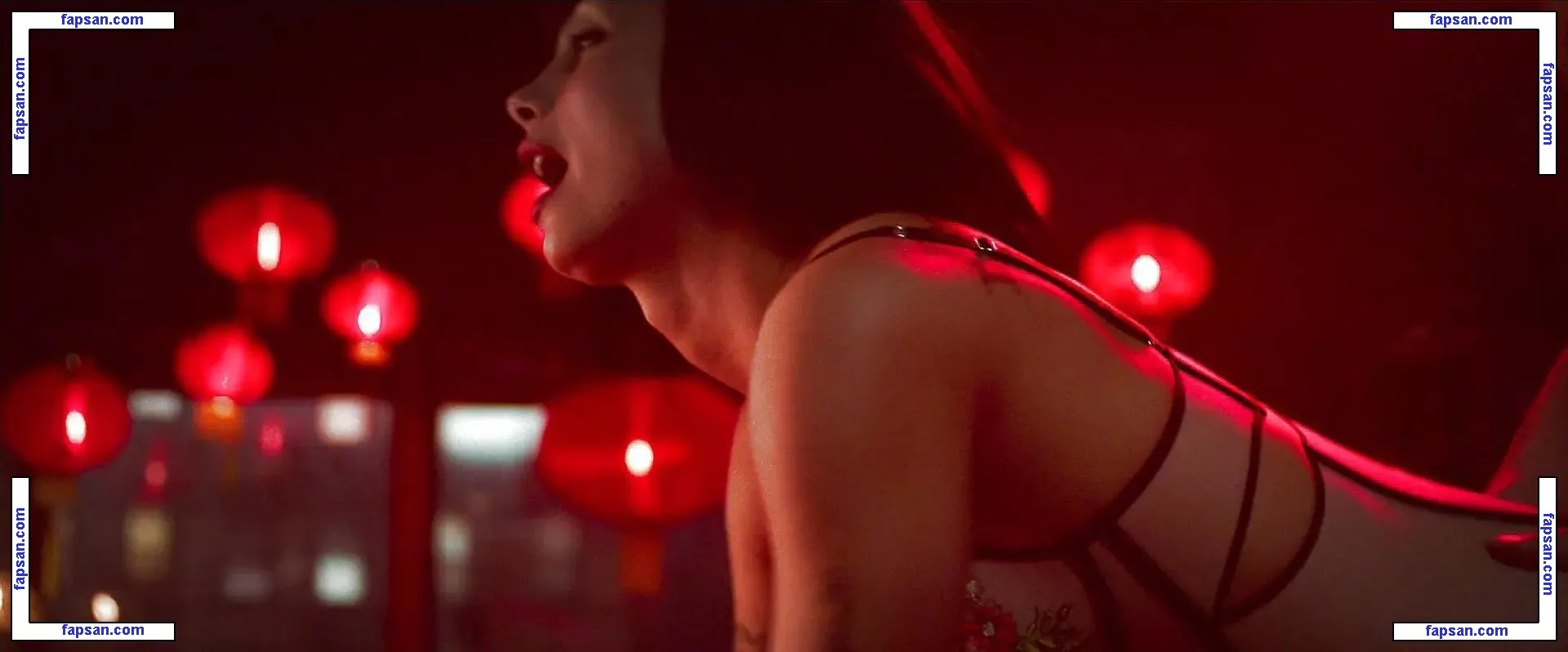 Morena Baccarin голая фото #0222 с Онлифанс