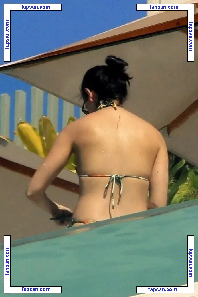 Morena Baccarin голая фото #0304 с Онлифанс