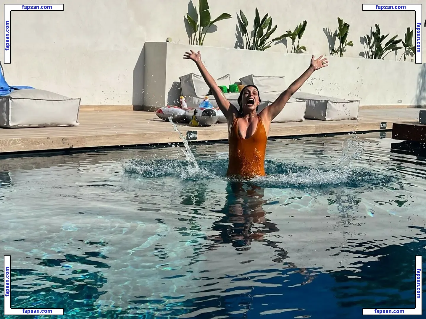 Morena Baccarin голая фото #0380 с Онлифанс