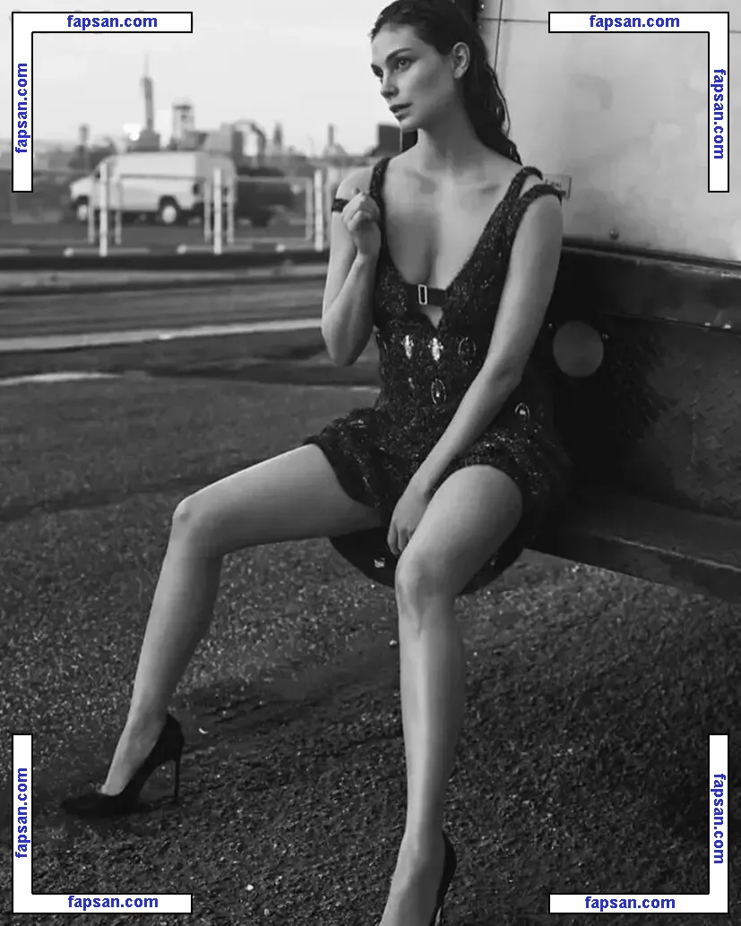 Morena Baccarin голая фото #0381 с Онлифанс