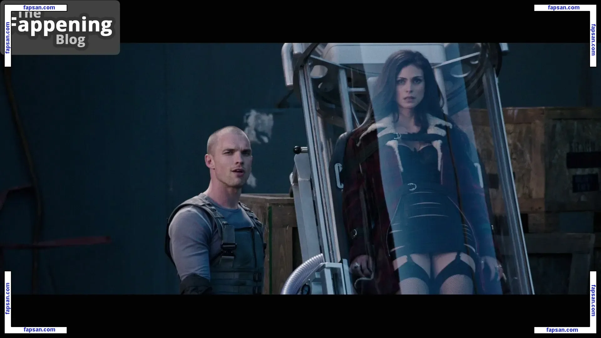 Morena Baccarin голая фото #0397 с Онлифанс