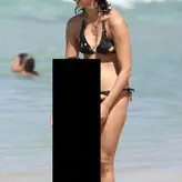 Morena Baccarin голая #0033