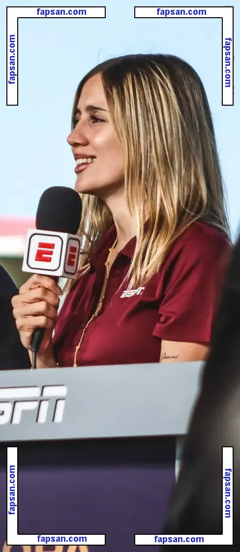 Morena Beltrán голая фото #0049 с Онлифанс