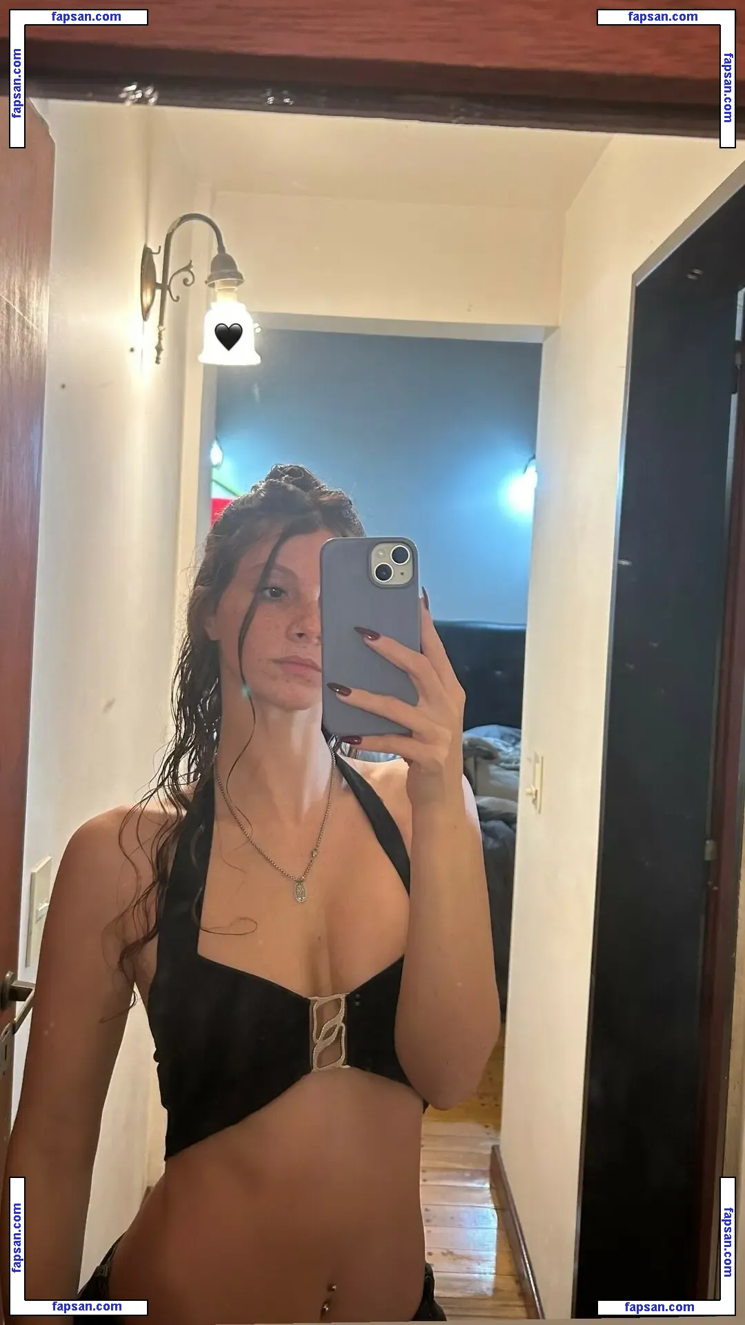 morenaairigoyen nude photo #0011 from OnlyFans