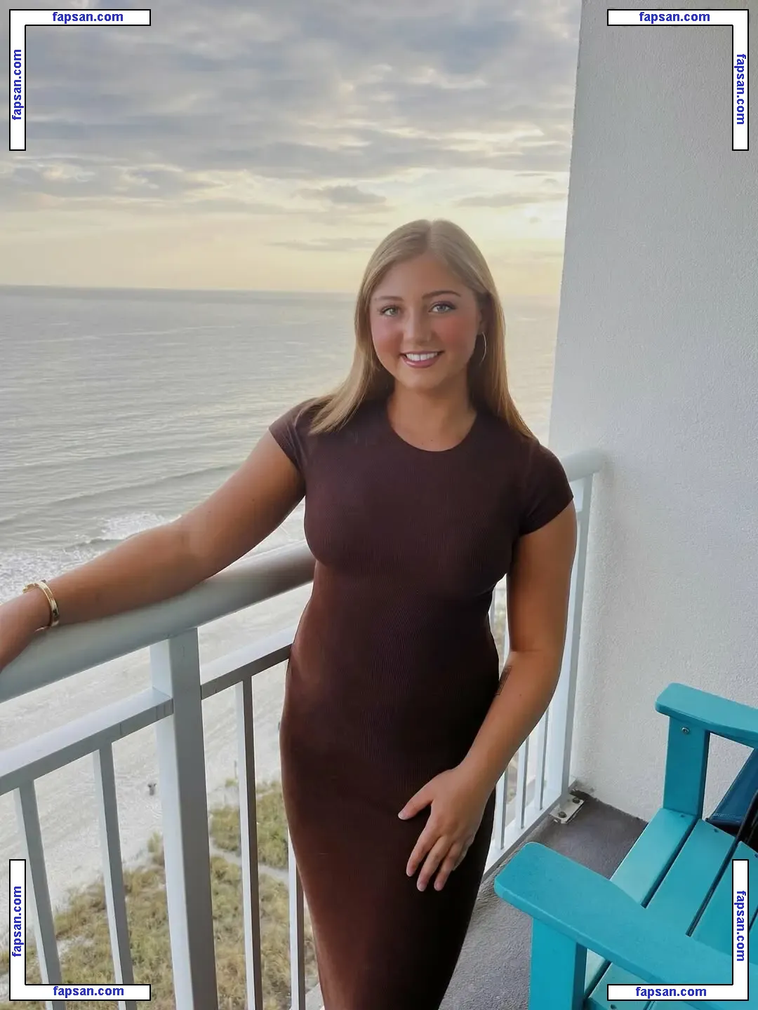 Morgan Allan nude photo #0010 from OnlyFans