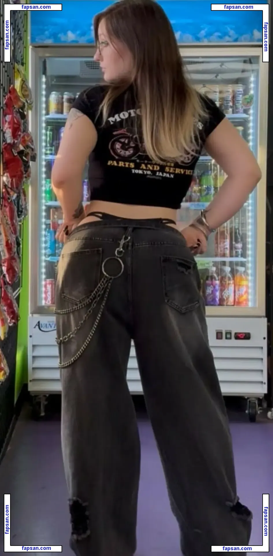 morgan_is_tired голая фото #0022 с Онлифанс