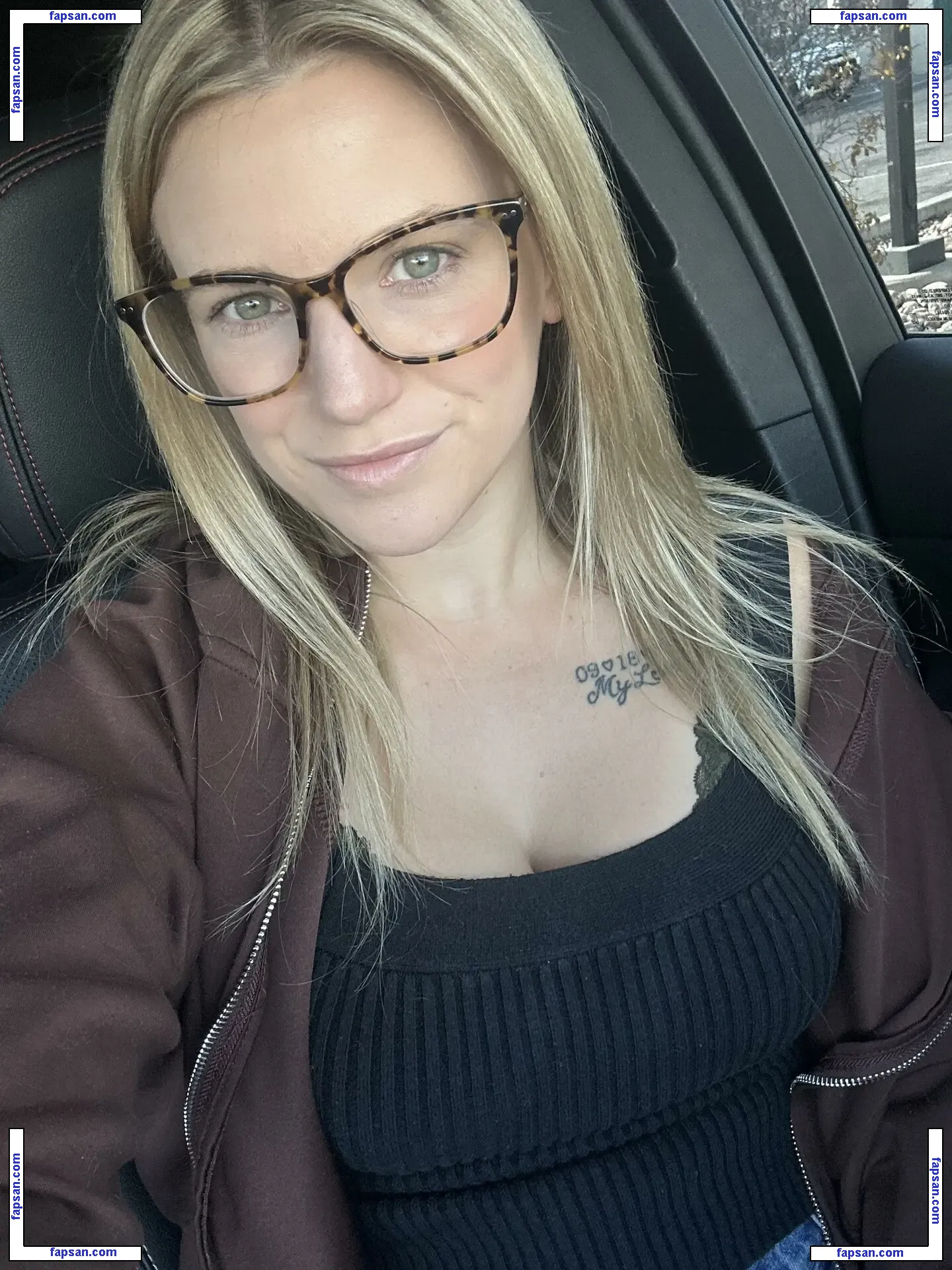 Morgan голая фото #0066 с Онлифанс