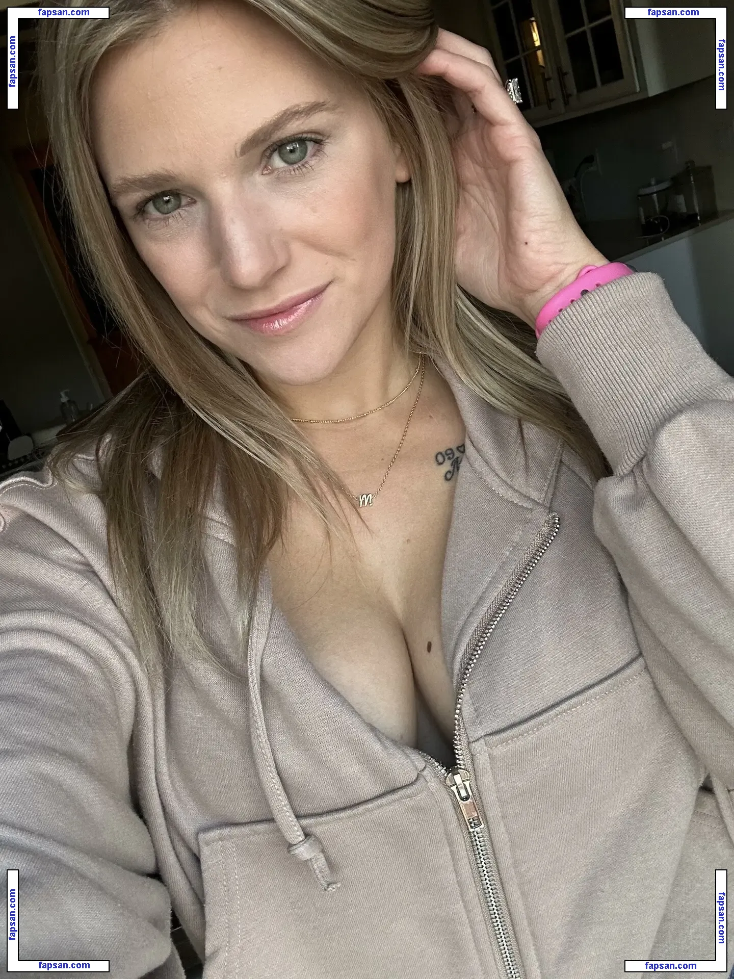 Morgan голая фото #0069 с Онлифанс