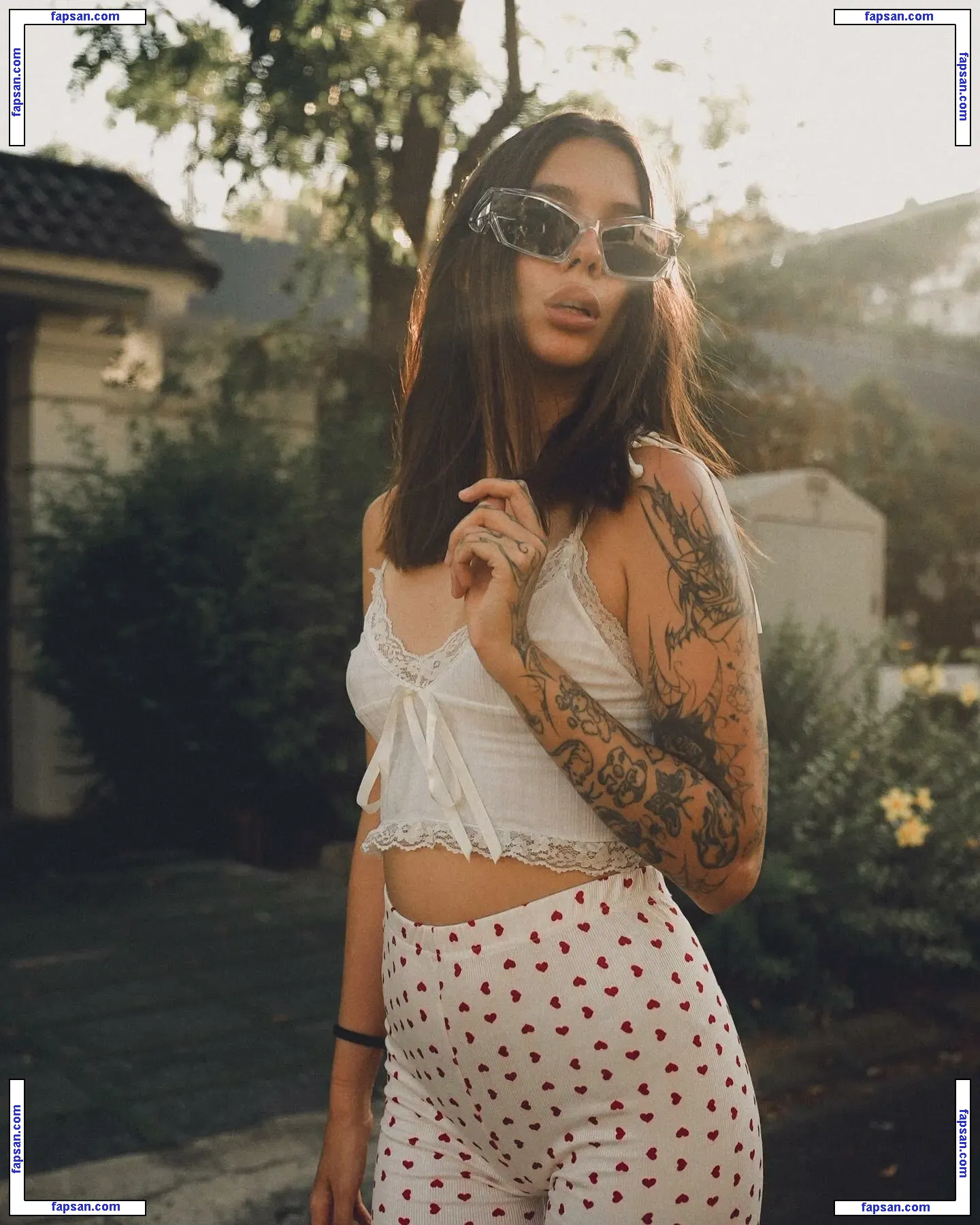 Morphiturata nude photo #0018 from OnlyFans