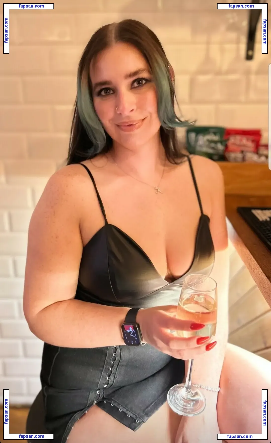 Morticia Adms nude photo #0035 from OnlyFans