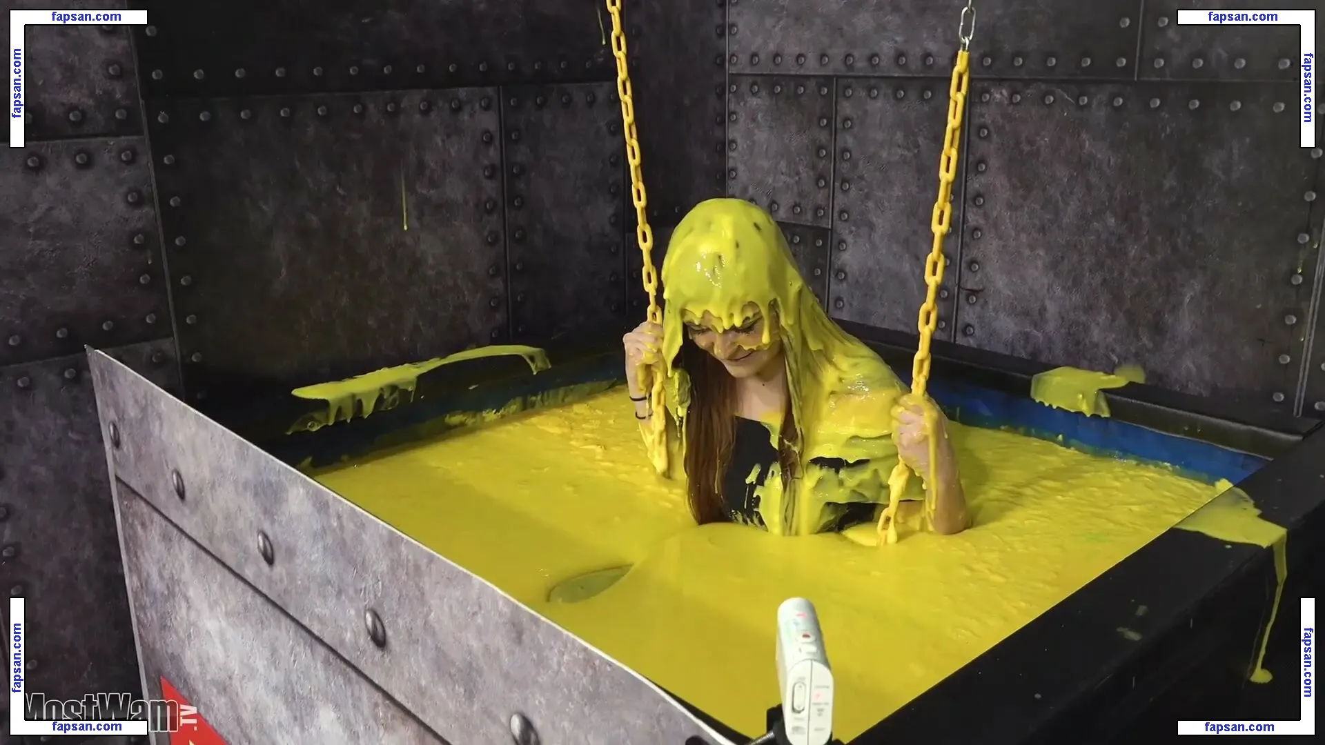 mostwam голая фото #0001 с Онлифанс